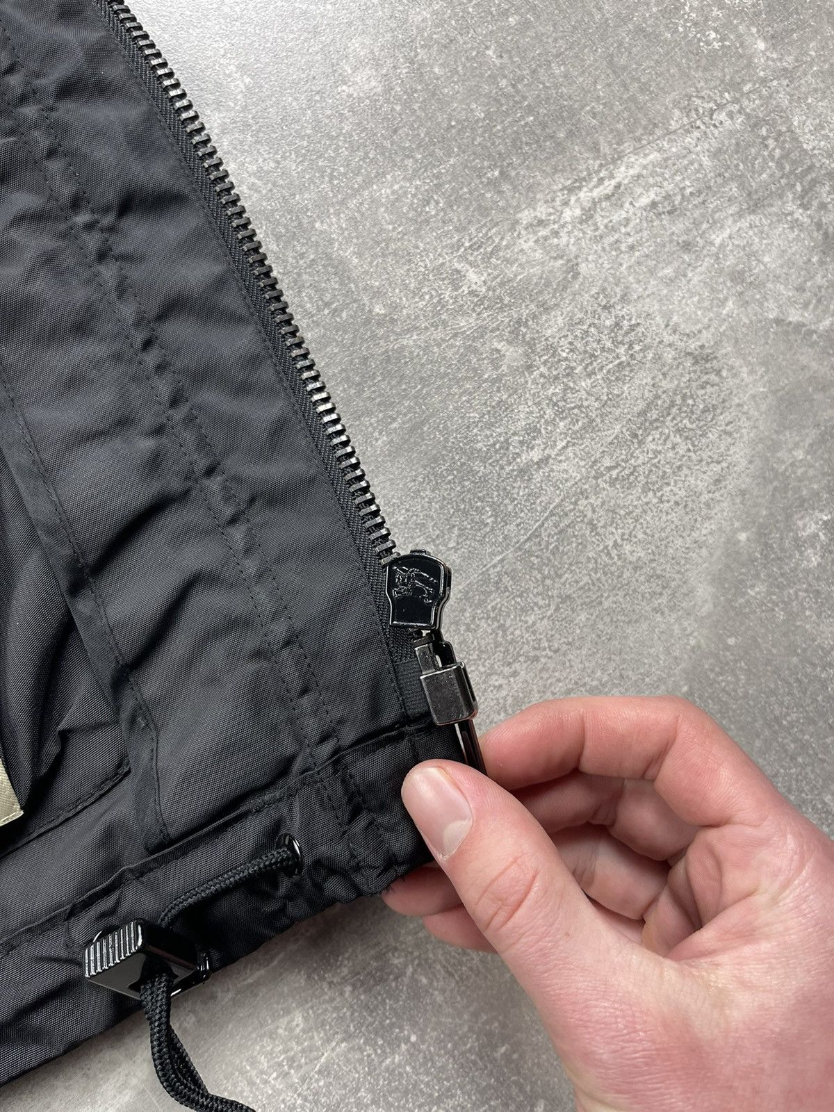 Burberry Burberry London Technical Utility Vest Black Size US S / EU 44-46 / 1 - 18 Thumbnail