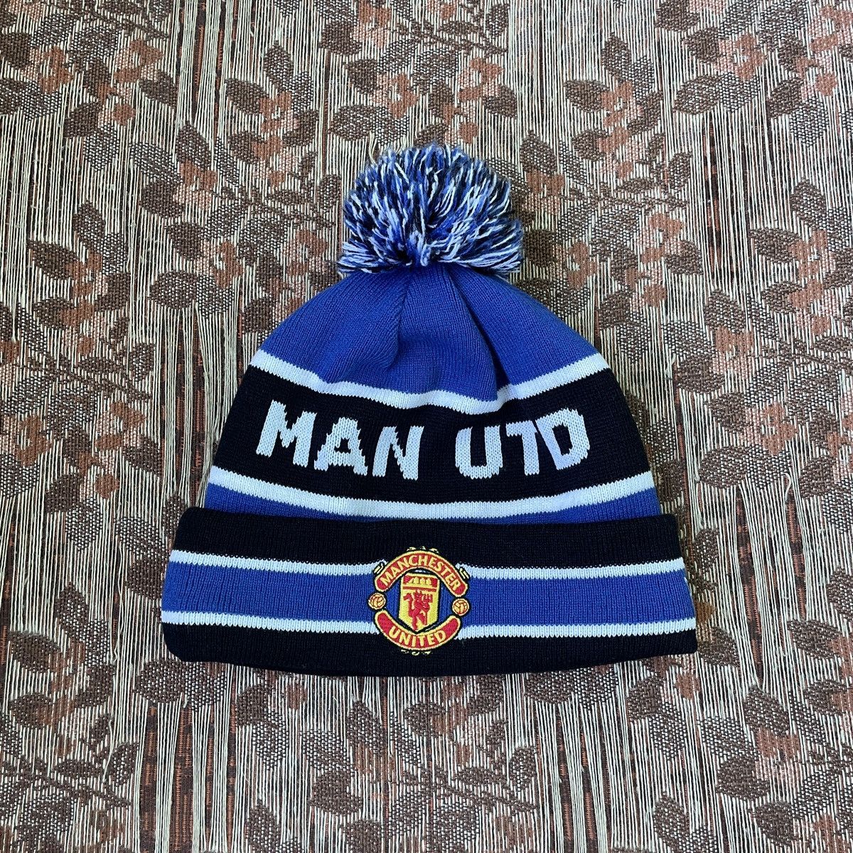 New Era Vintage Manchester United New Era Blue football Hat Beanie Size ONE SIZE - 1 Thumbnail