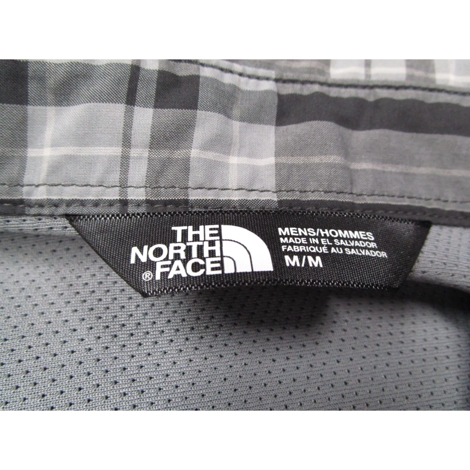 The North Face The North Face Shirt Mens Medium Gray Button Up Long Sleeve Vented Work Hike Travel Size US M / EU 48-50 / 2 - 3 Thumbnail