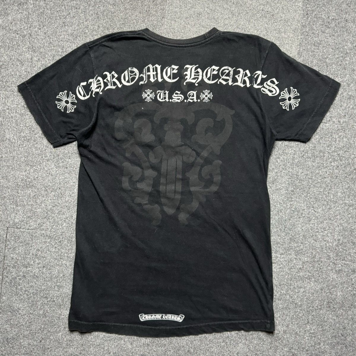 image of Chrome Hearts - Arc Banner Dagger Tee in Black, Men's (Size Small)