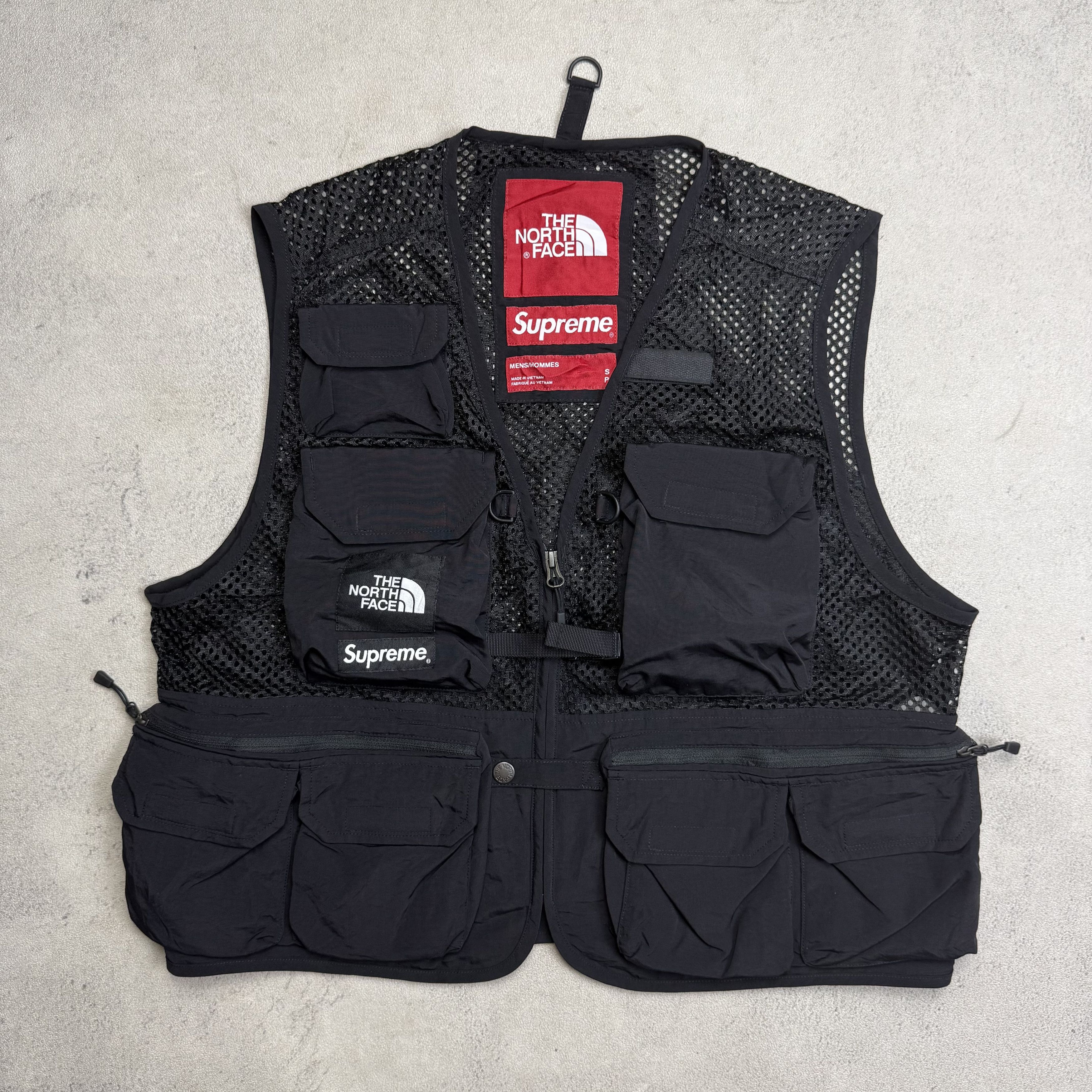 Supreme × The North Face SS2000 Supreme x The North Face Utility Vest Size US S / EU 44-46 / 1 - 1 Thumbnail
