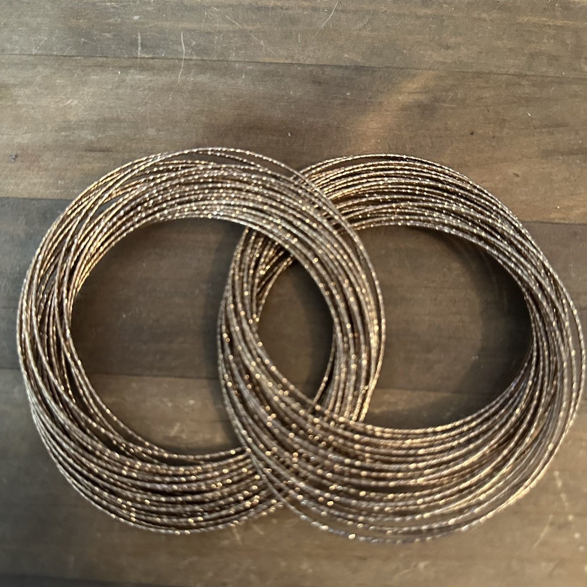 Other Gold tone interlocking bangle bracelet Size ONE SIZE - 3 Thumbnail