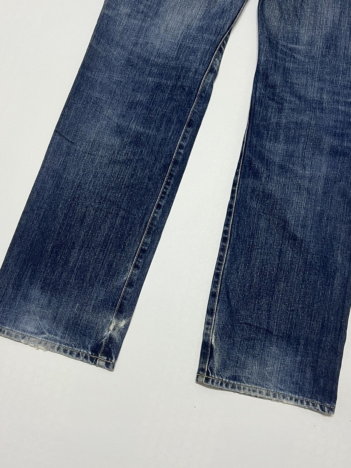 Uniqlo Vintage Uniqlo UJ Distressed Denim Size US 33 - 9 Thumbnail