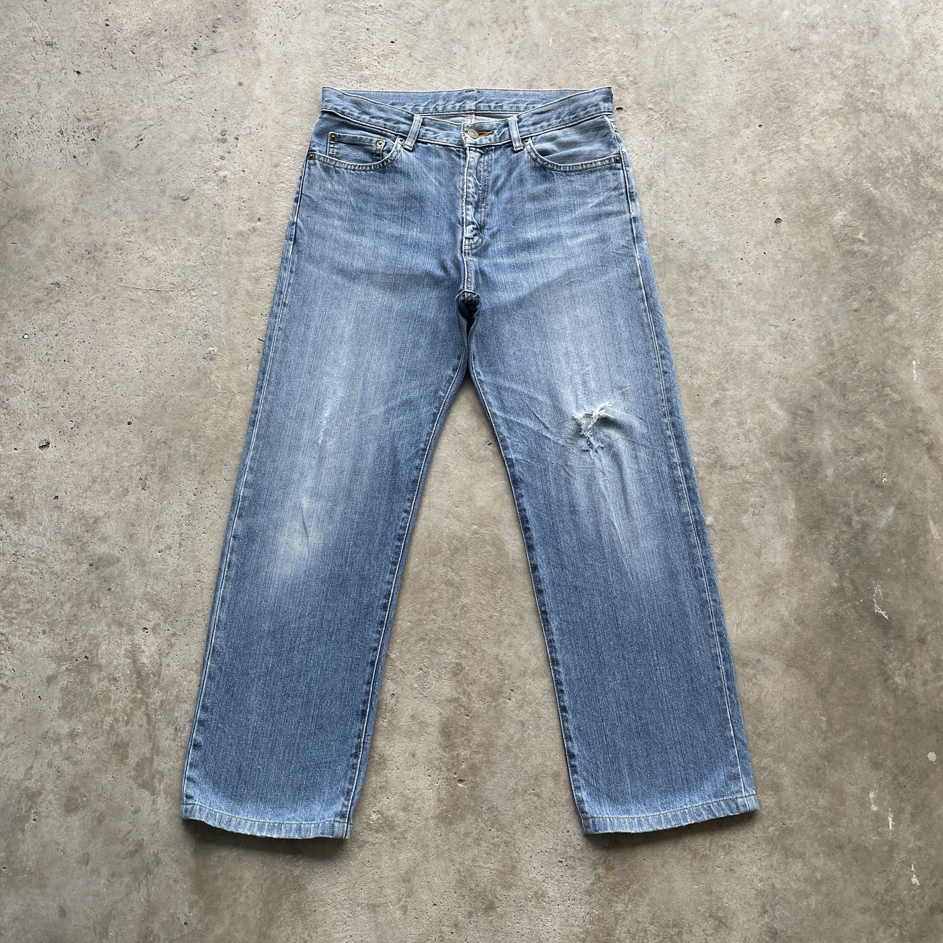Japanese Brand W32 VINTAGE JAPANESE DISTRESSED JEANS FADED DENIM PANTS Size US 32 / EU 48 - 2 Thumbnail
