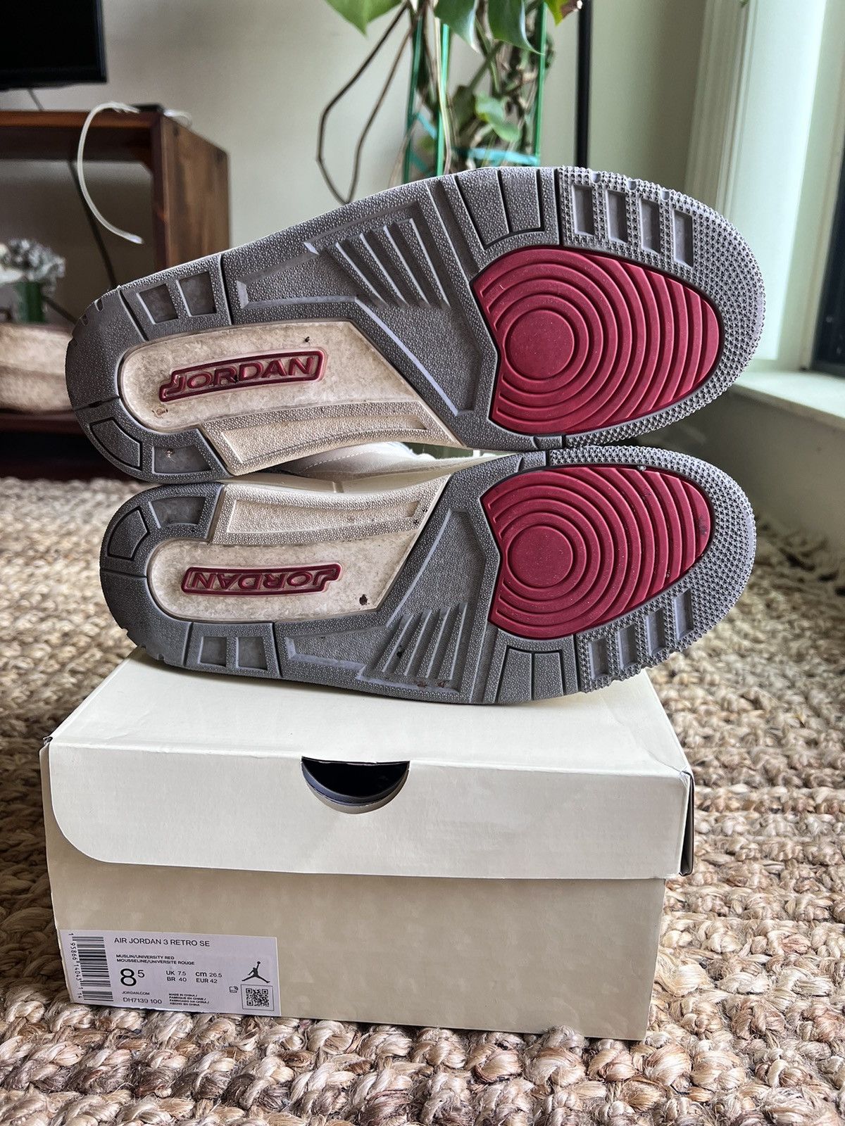 Jordan Brand × Nike Nike Air Jordan 3 Retro Muslin 2022 Size US 8.5 / EU 41-42 - 8 Thumbnail