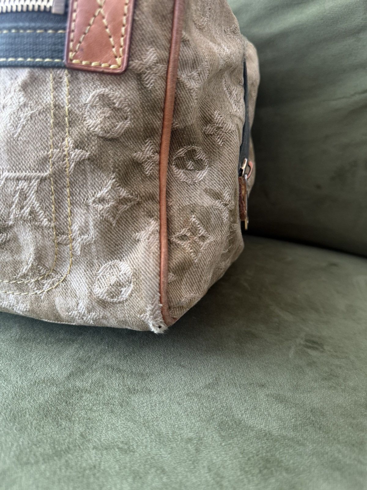 Louis Vuitton Louis Vuitton x Takashi Murakami Jasmin Monogram Bag Size ONE SIZE - 9 Thumbnail