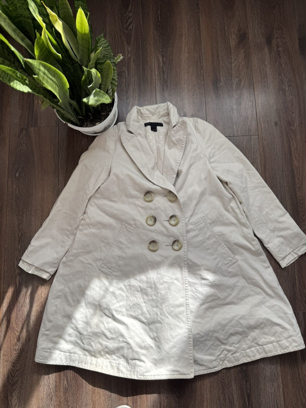 Marc Jacobs women's S biege mid leght Trench coat