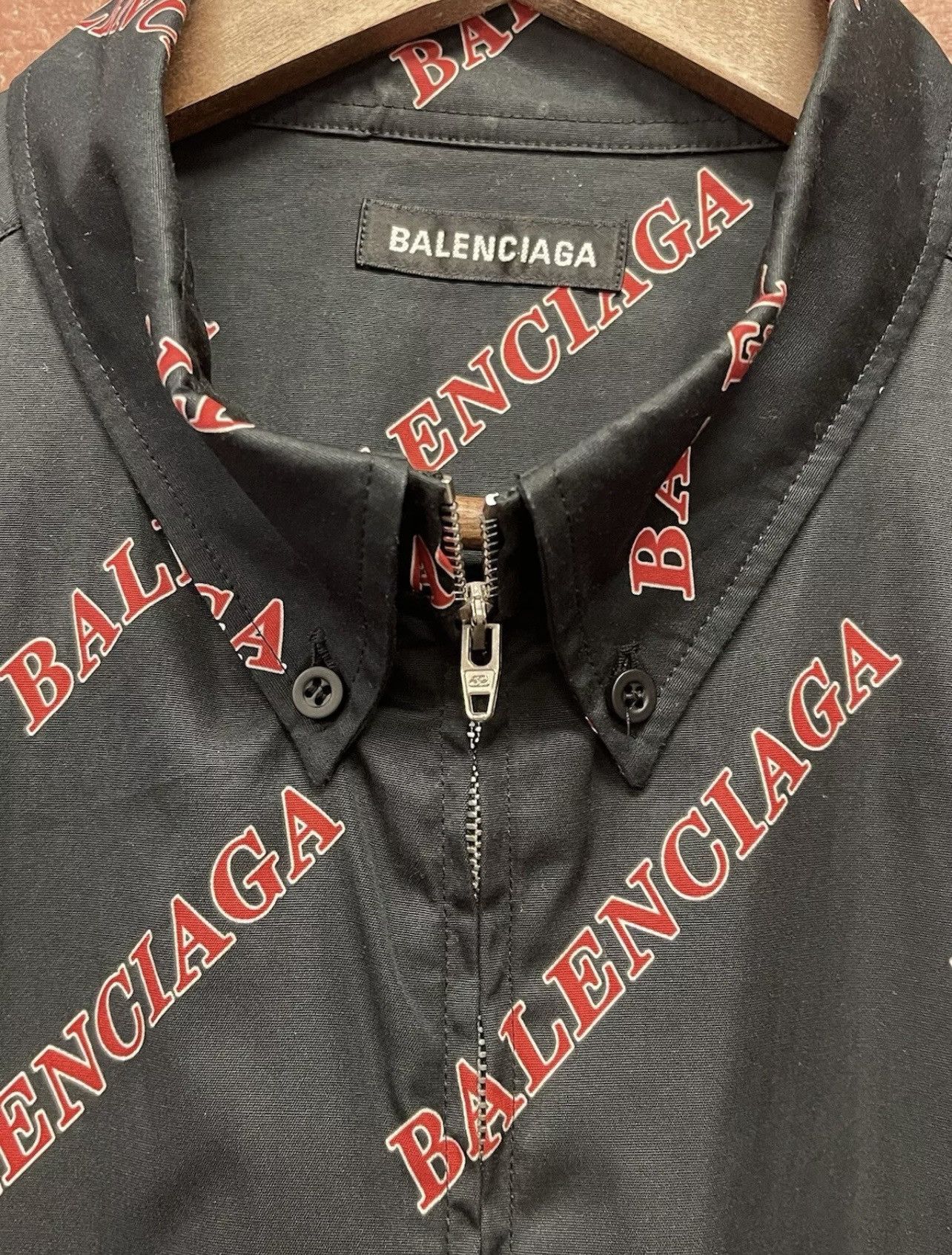 Balenciaga Size L - Balenciaga Black & Red Sporty Allover Logo Oversize Size US L / EU 52-54 / 3 - 5 Thumbnail