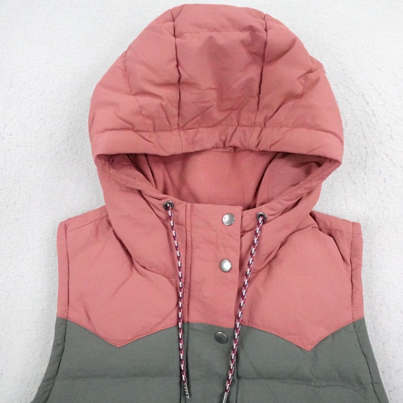 Patagonia Patagonia Vest Womens XS Forge Gray Pink Bivy Puffer Down Quilted Insulated Hood Size XS / US 0-2 / IT 36-38 - 2 Thumbnail