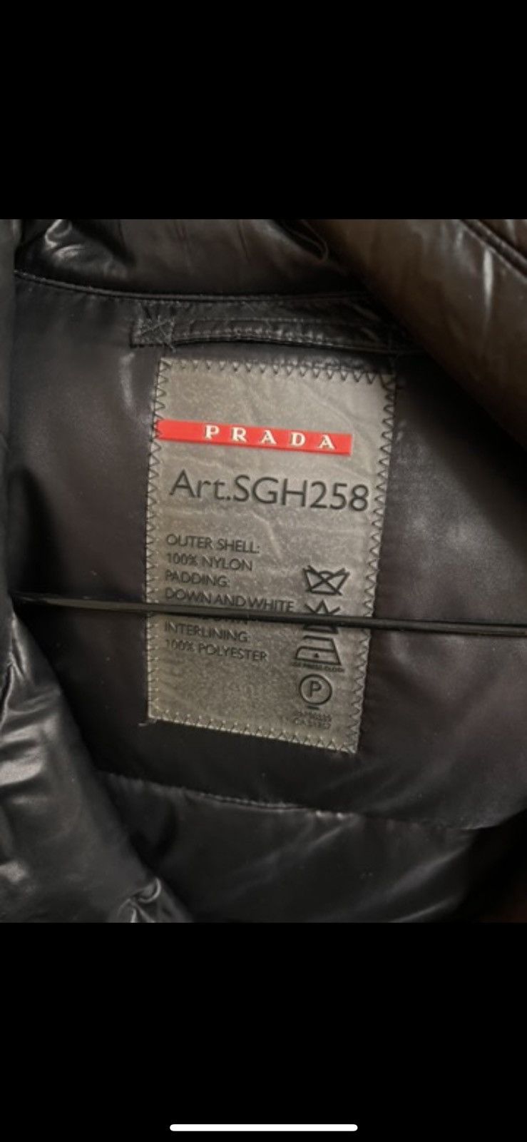 Prada Prada Black Shiny Triangle Down Puffer Jacket Size M Size US M / EU 48-50 / 2 - 15 Thumbnail