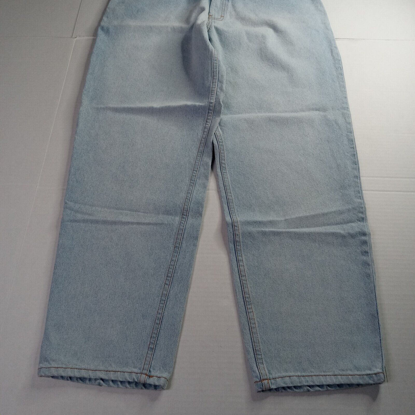 Jordache Jordache Basics Jeans Mens 38x32 Relaxed Fit Light Wash Blue Size US 38 / EU 54 - 3 Thumbnail