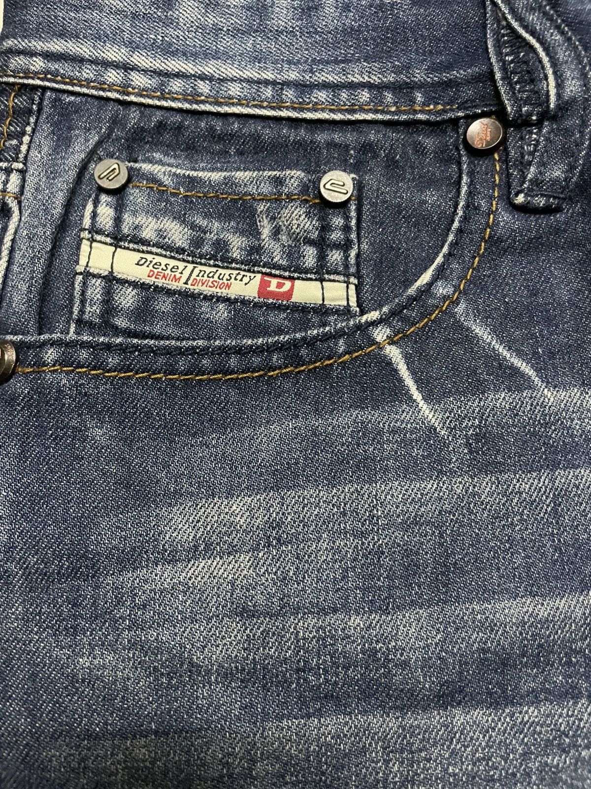Diesel 💥Vintage Diesel DNA ( Dirtynewage ) Mudwash Jeans Italy Size 31" - 5 Thumbnail