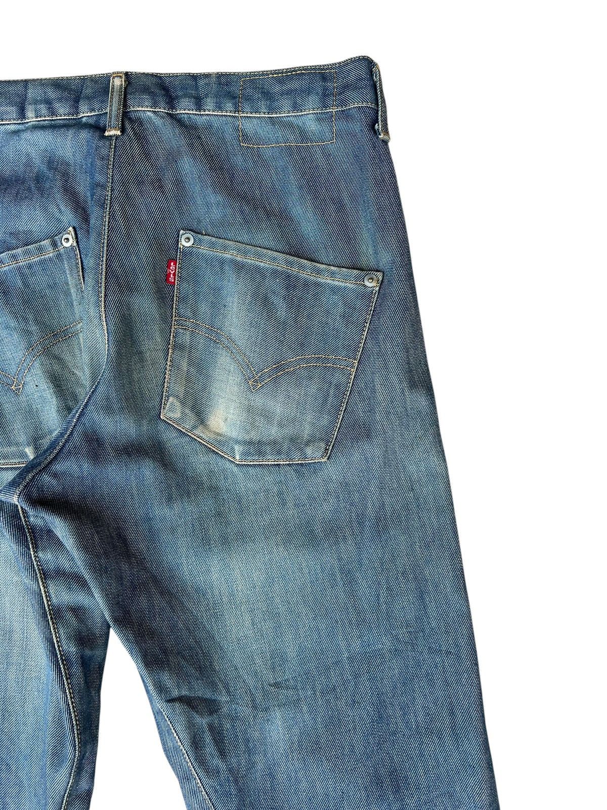 Levi's Dirty Mud Stains Denim Distressed Levi’s Engineered Jeans Size US 30 / EU 46 - 18 Thumbnail