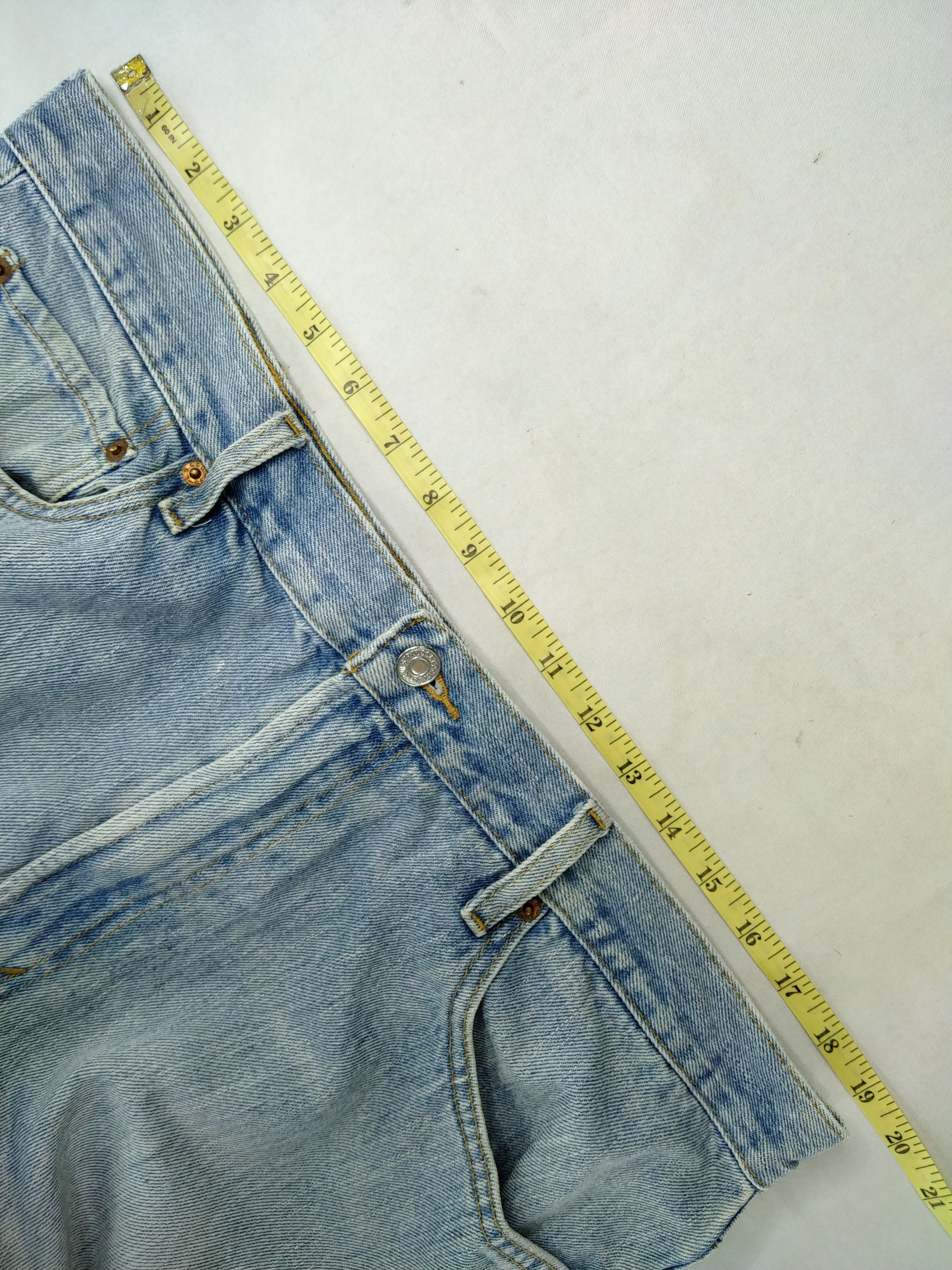 Japanese Brand Vintage Levi's 550 Light Wash 38 x 32.5 Denim -JN311 Size US 38 / EU 54 - 5 Thumbnail