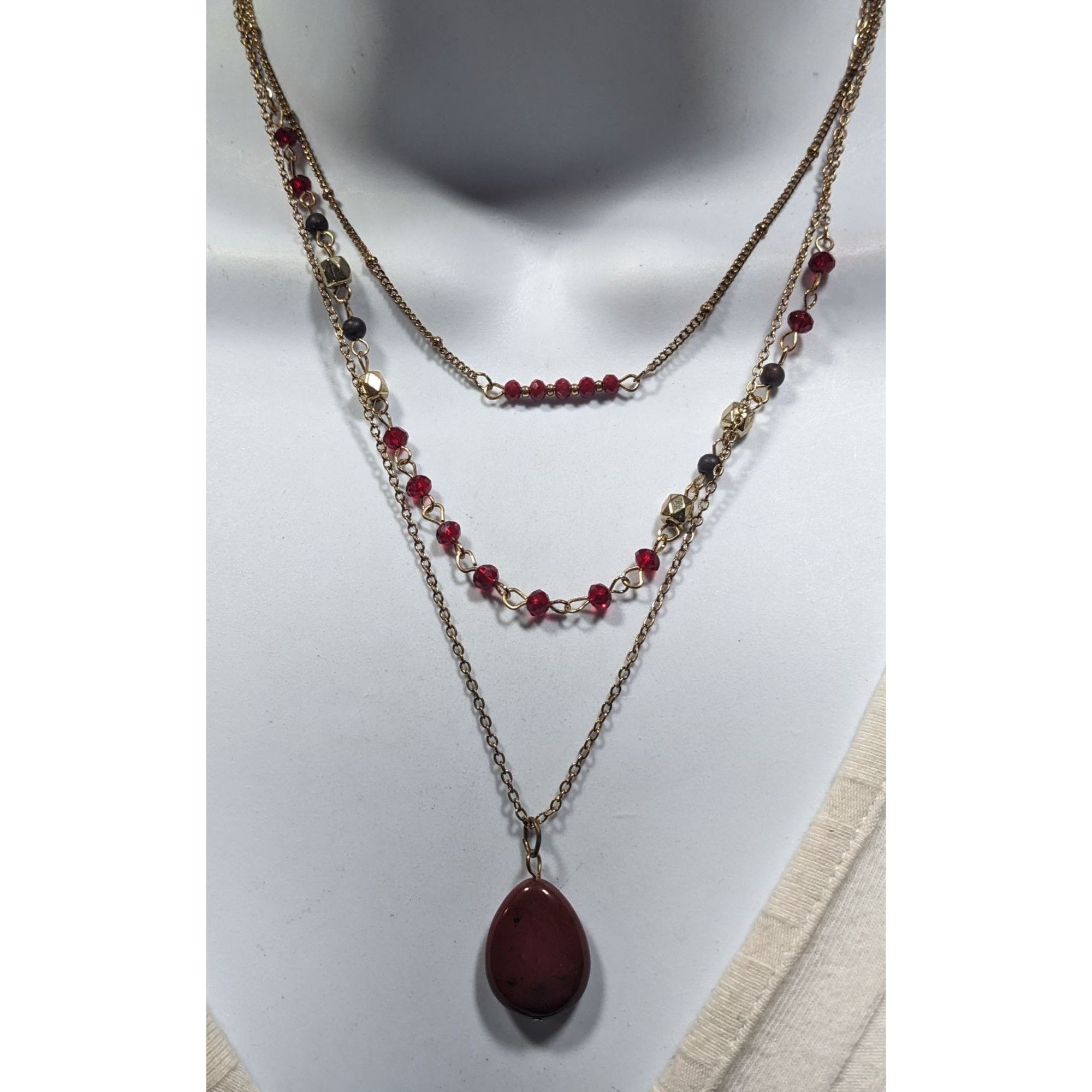 Other Retro Vampire Red And Gold Tone Layered Teardrop Necklace Size ONE SIZE - 2 Thumbnail