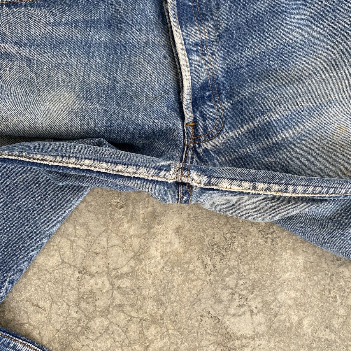 Levi's Vintage 80’s Levis 501xx Faded Stonewashed Blue Jeans Size US 34 / EU 50 - 8 Thumbnail