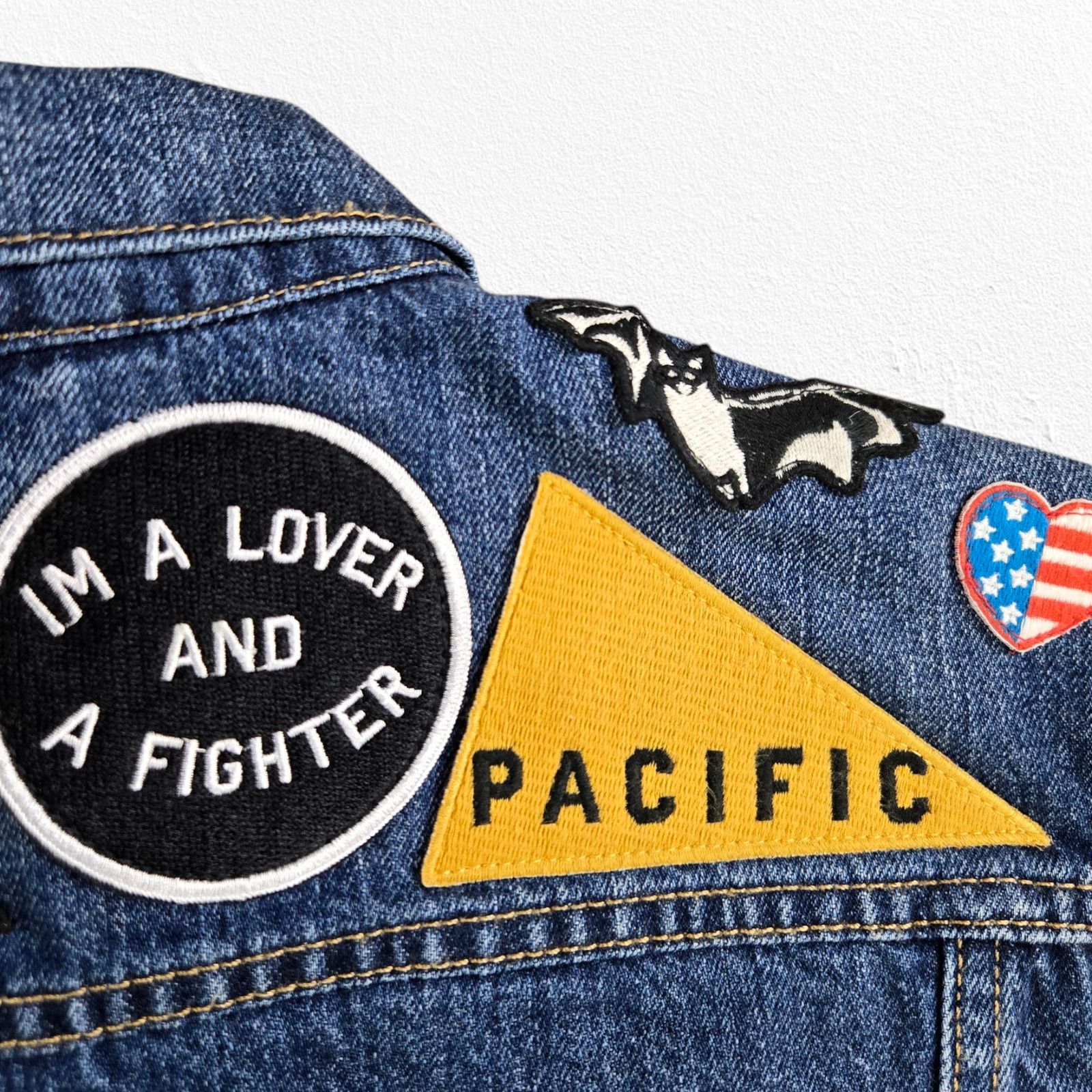 Levi's Levi’s Trucker Jean Jacket Patchwork Americana Size XS Size XS / US 0-2 / IT 36-38 - 13 Thumbnail