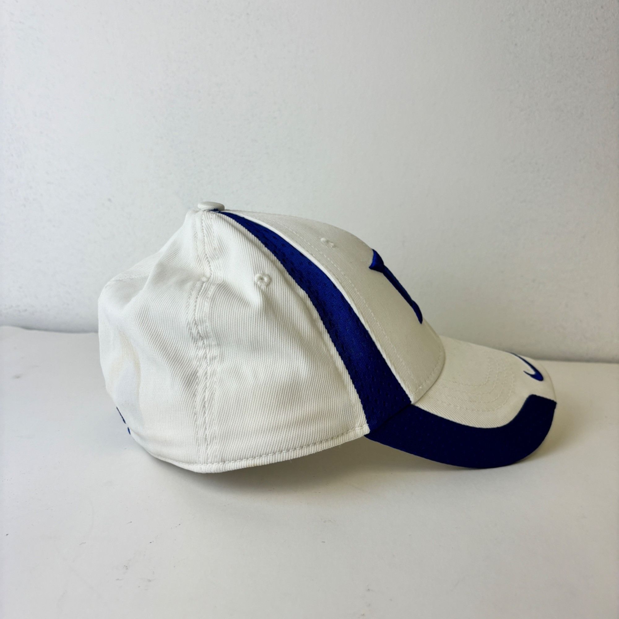 Nike Nike X NFL Duke Blue Devils White Hat Size ONE SIZE - 5 Thumbnail
