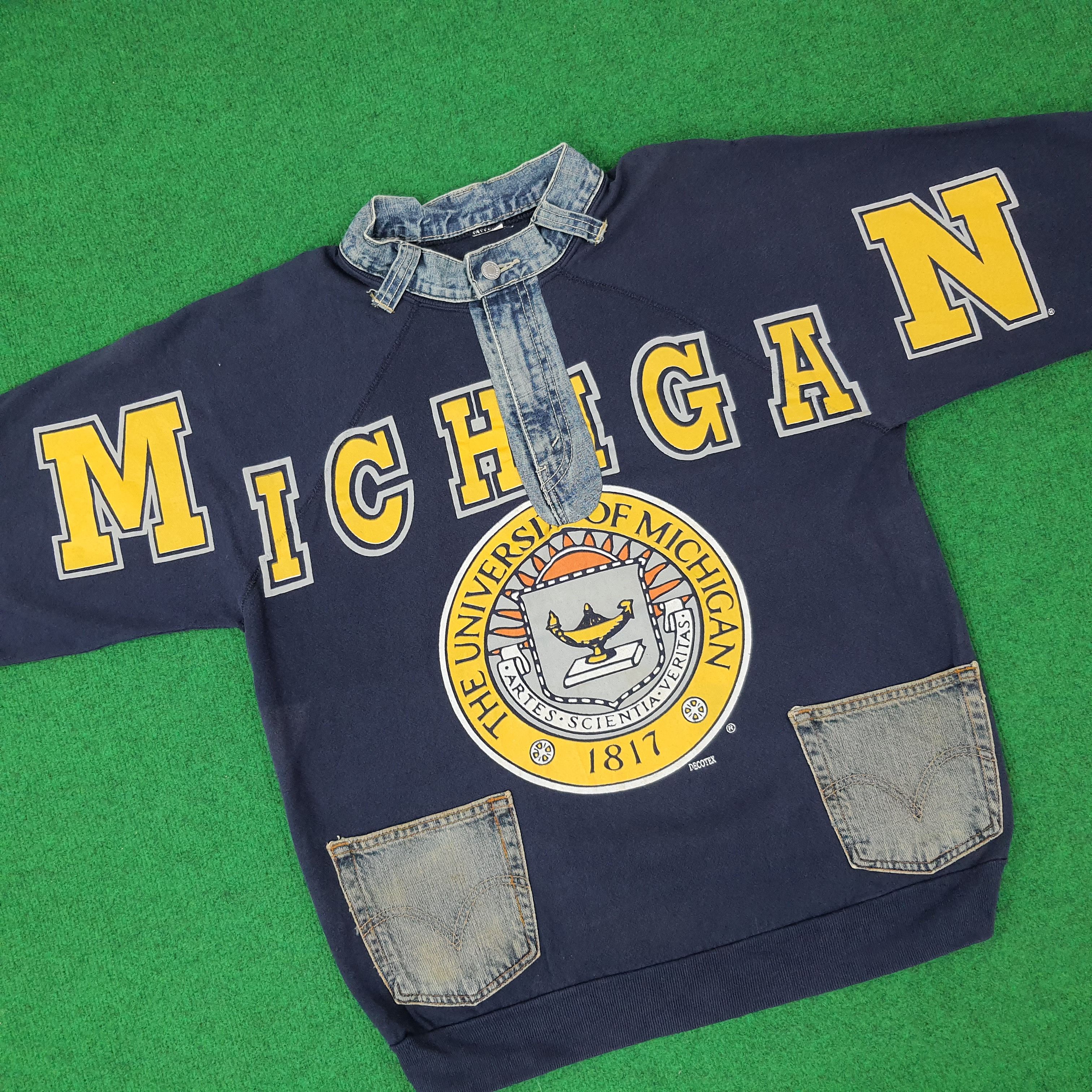 Other Vintage University of Michigan Sweatshirt C245N20 Size US L / EU 52-54 / 3 - 1 Thumbnail