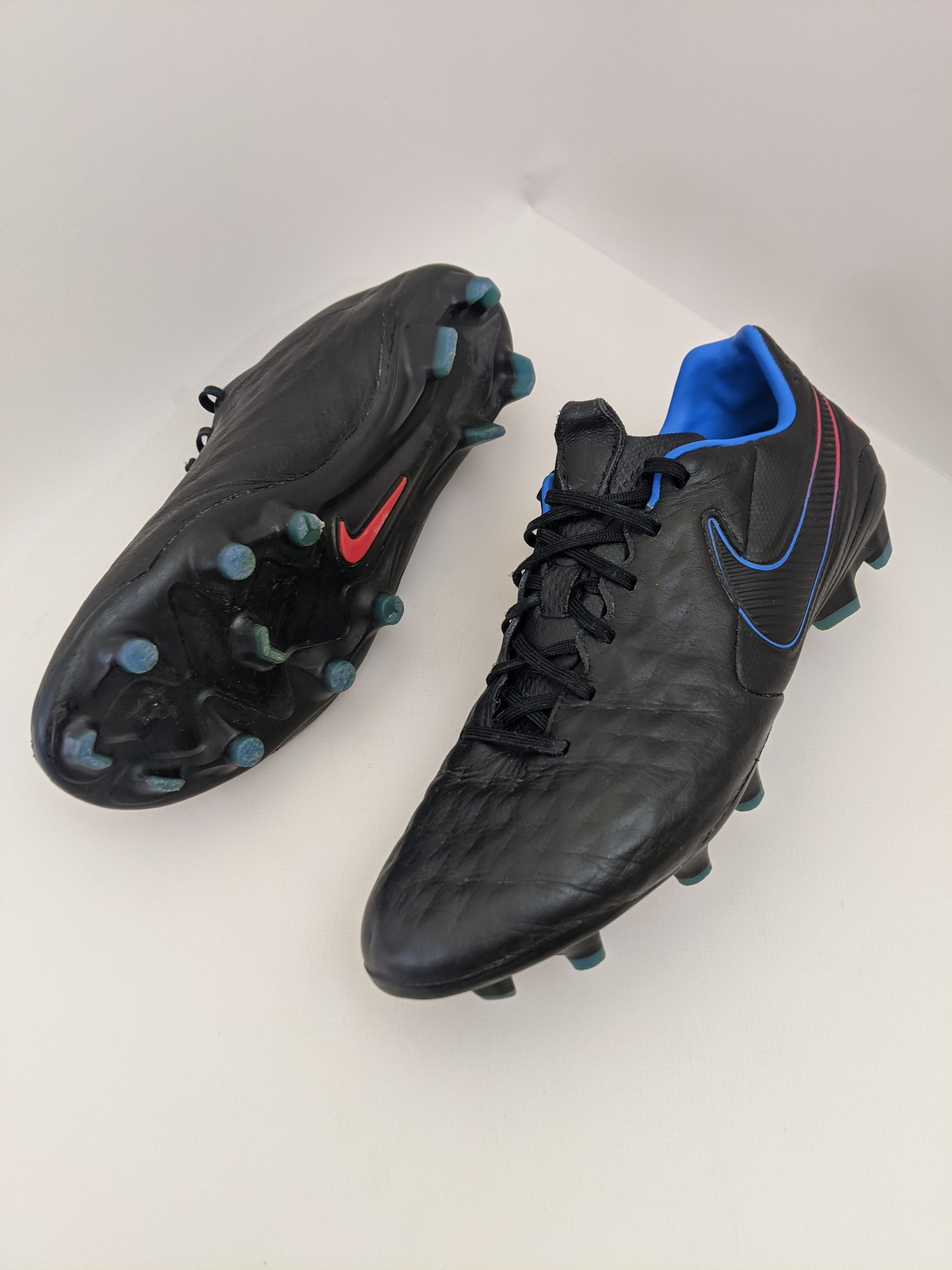 image of Nike Tiempo Legend 8 Pro Fg Soccer Football Cleats Boots in Black/Blue, Men's (Size 9)