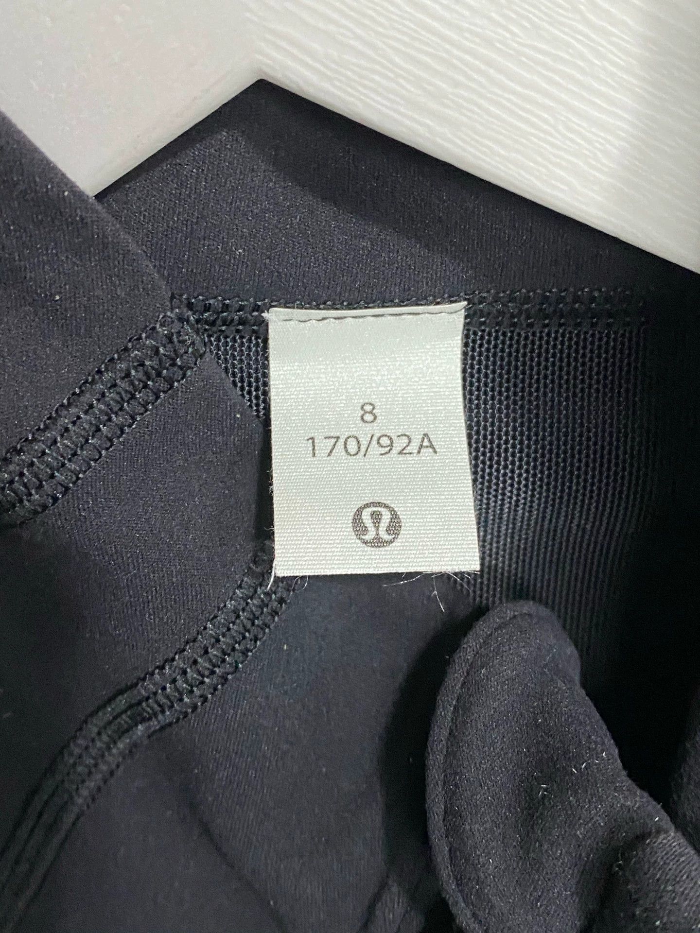 Lululemon lululemon Women's Zipped Jacket Size 8 New Size M / US 6-8 / IT 42-44 - 6 Thumbnail