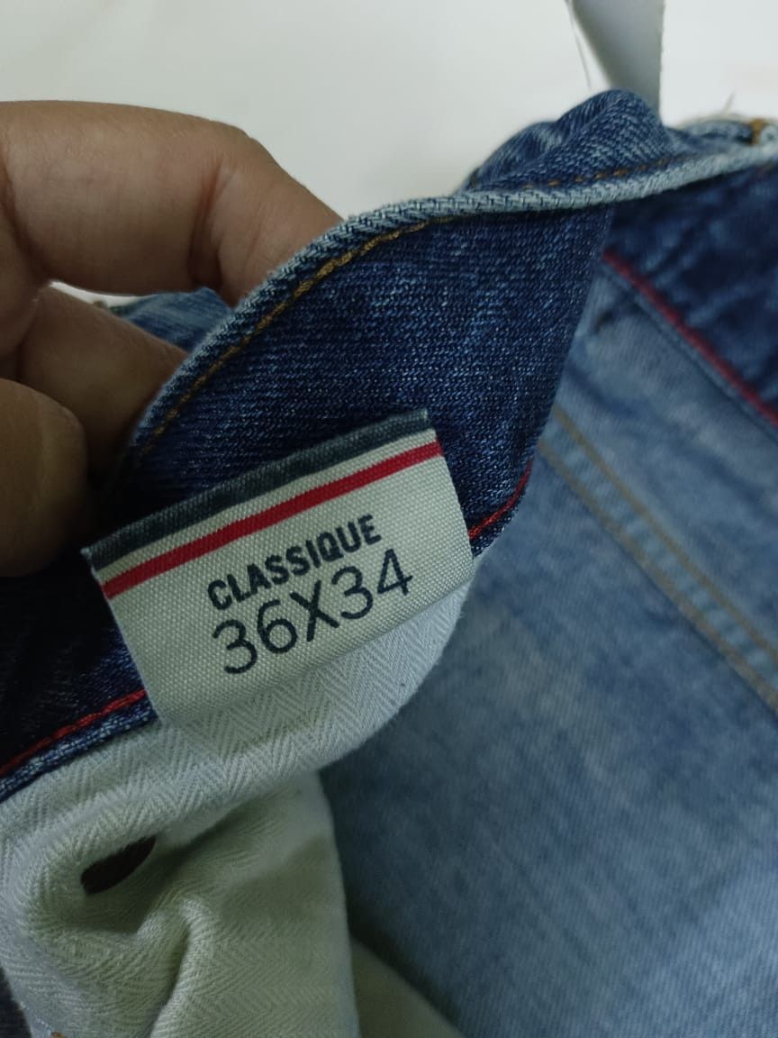 Tommy Hilfiger × Vintage Distressed Tommy Hilfiger Classic Jeans Straight Denim Pants Size US 39 - 14 Thumbnail