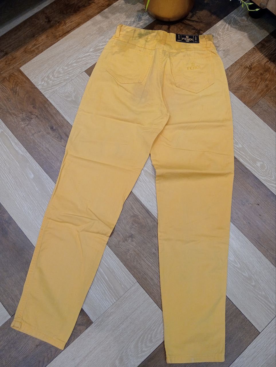 Fendi VINTAGE FENDI ROMA JEANS - YELLOW Size 27" / US 4 / IT 40 - 3 Thumbnail