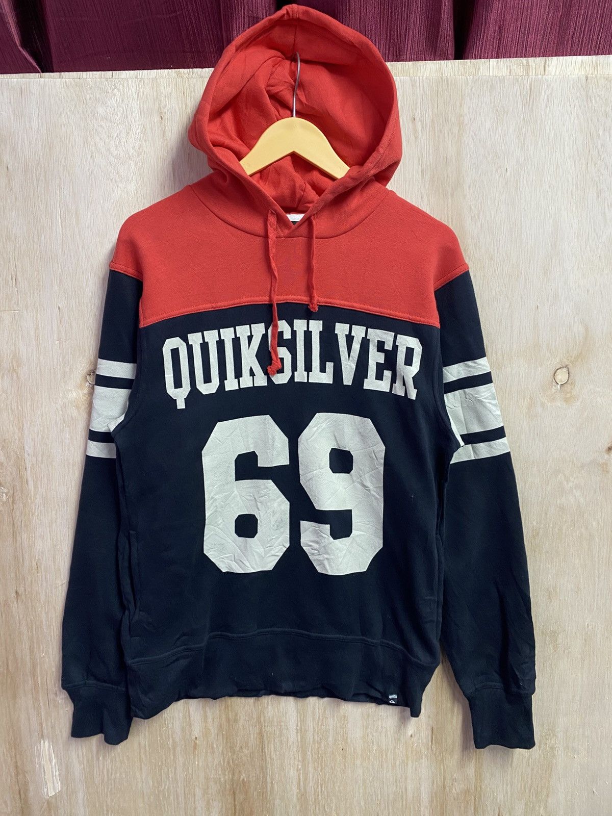 Quiksilver Quiksilver men's hooded sweatshirt with a large logo Size US XL / EU 56 / 4 - 1 Thumbnail