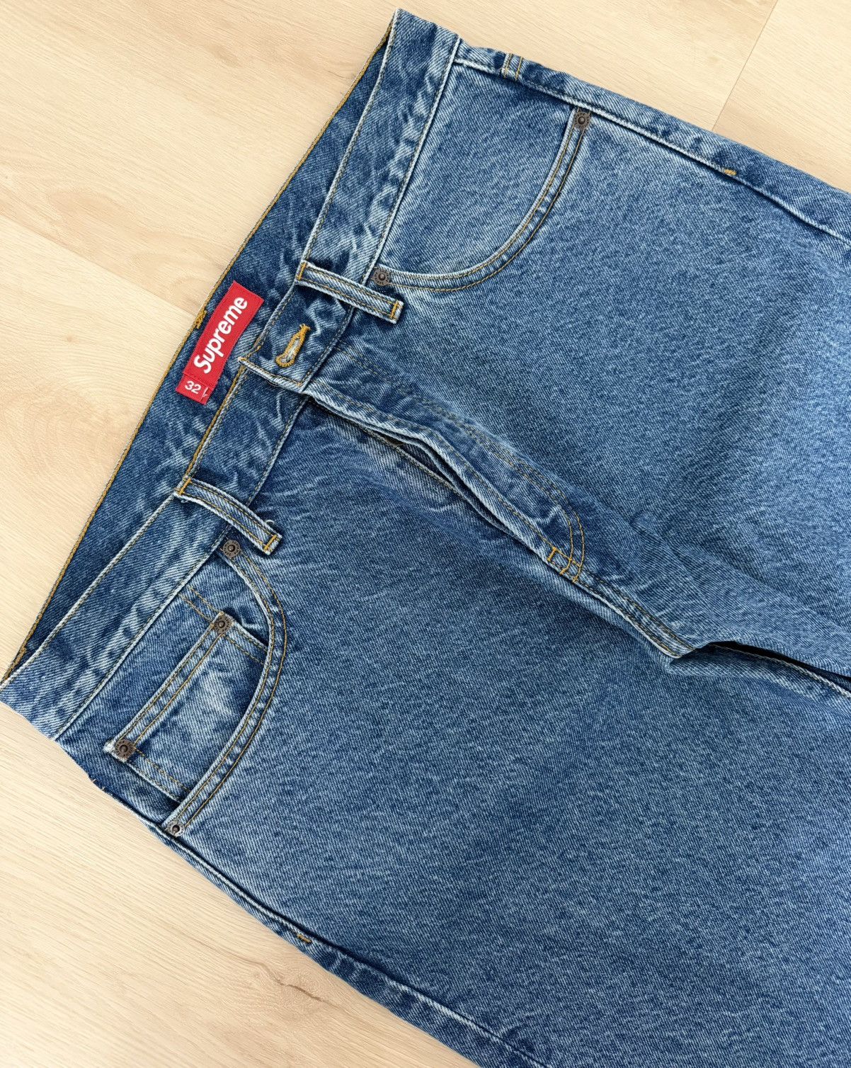Supreme Supreme FW24 Regular Jean Washed Indigo Size US 32 / EU 48 - 2 Thumbnail
