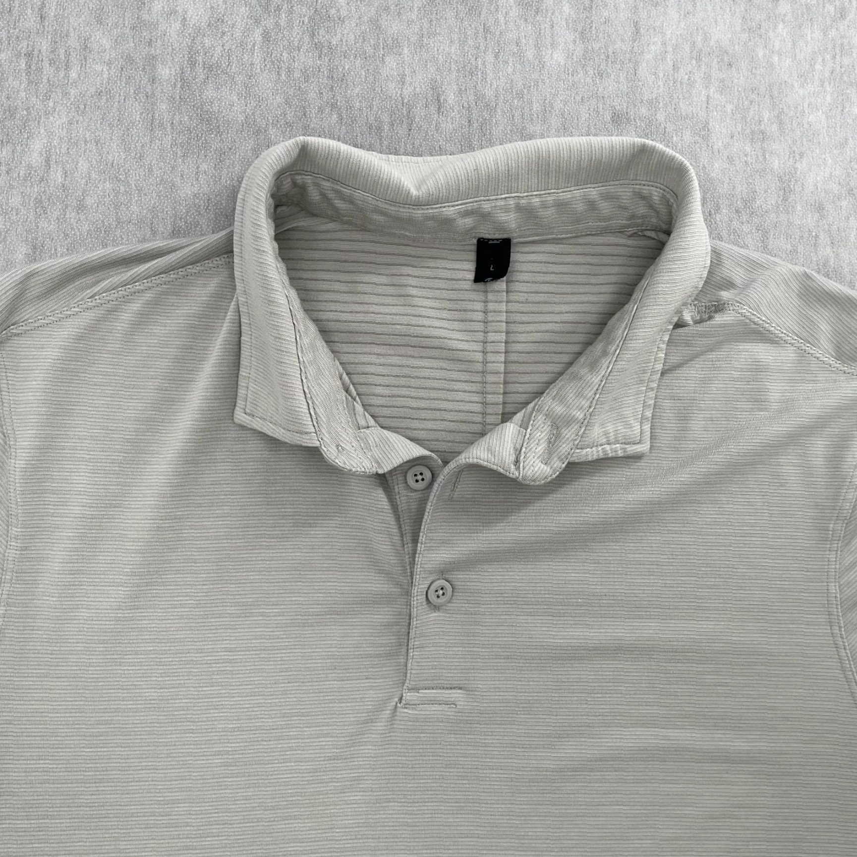 Lululemon VINTAGE Lululemon Polo Shirt Men Large Gray Tech Short Sleeve Activewear Logo 2010s Size US L / EU 52-54 / 3 - 3 Thumbnail