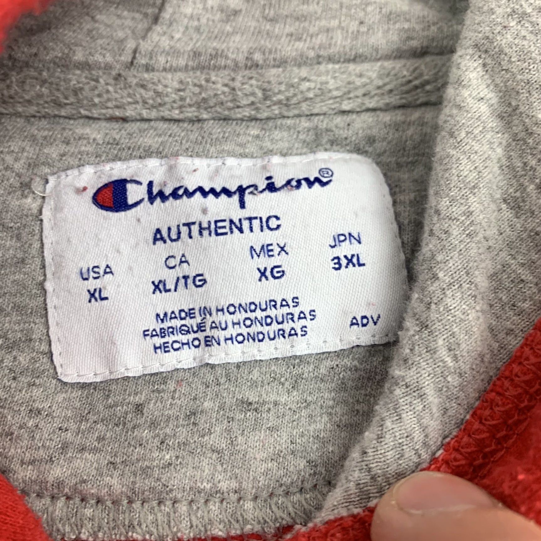 Champion VINTAGE Champion Hoodie Adult XL Red Sweatshirt Pullover Jacket Y2K Streetwear Mens XL Red Logo American 90s Size US XL / EU 56 / 4 - 2 Thumbnail