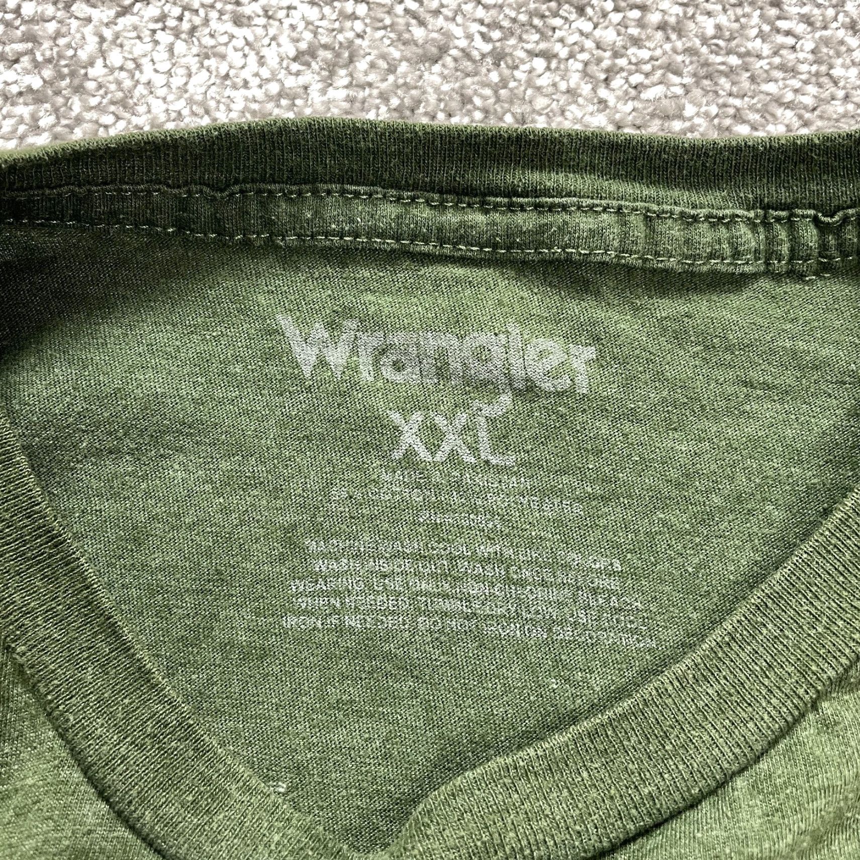 Wrangler Wrangler Men’s Graphic T-Shirt XXL Green Crew Neck Short Sleeve Camping Outdoor Classic 90s Size US XXL / EU 58 / 5 - 4 Thumbnail