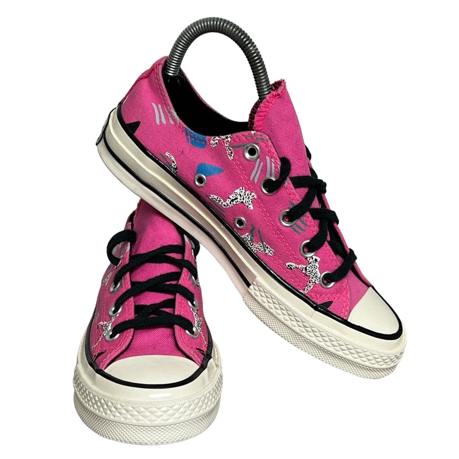 Converse New Mens 4 Womens 6 Converse Chuck 70 OX Hyper Pink MSRP $85 Size US 6 / IT 36 - 2 Thumbnail