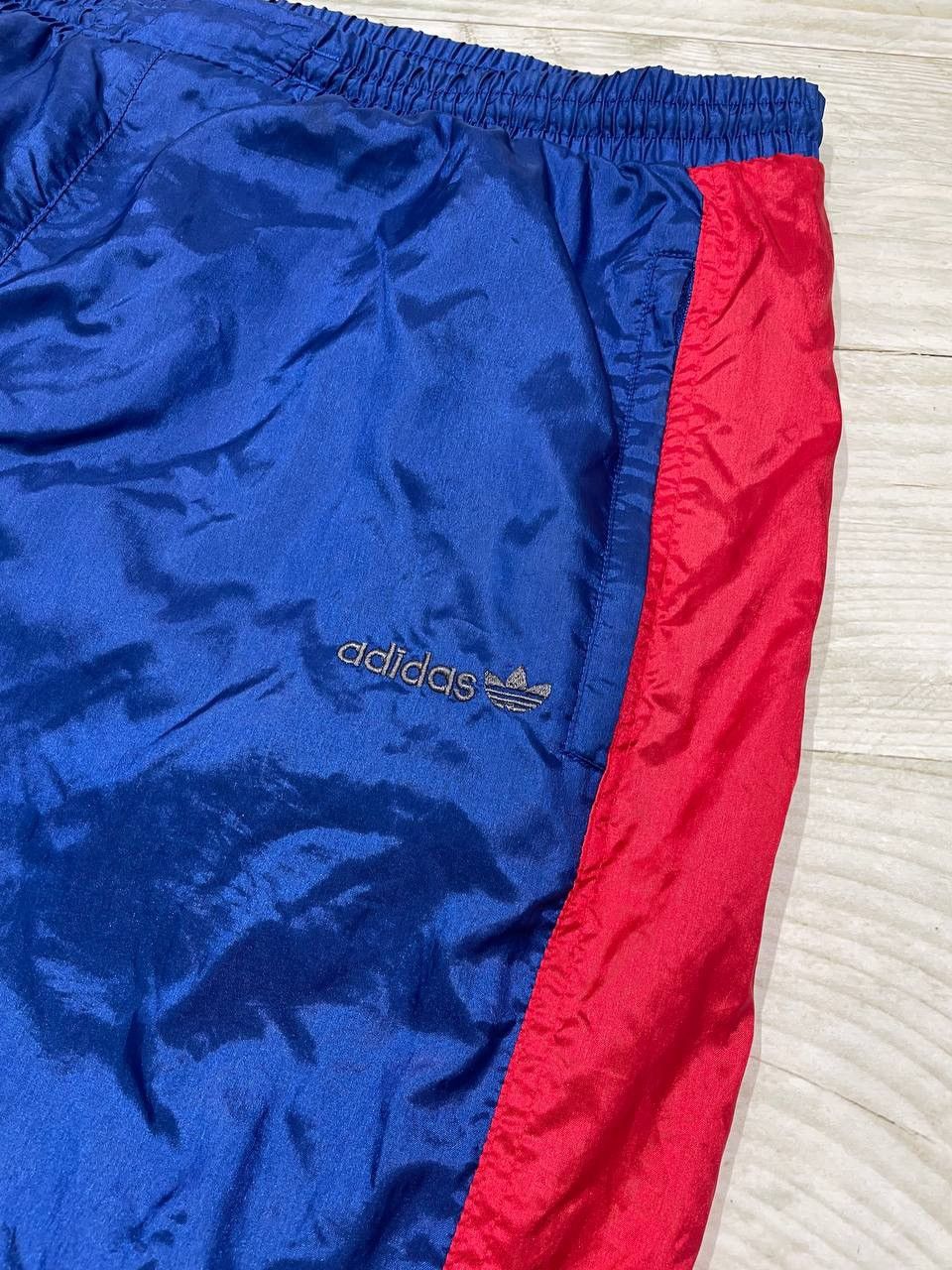 Adidas Vintage Adidas Nylon Tracksuit Jacket Pants Big Logo Size US L / EU 52-54 / 3 - 17 Thumbnail