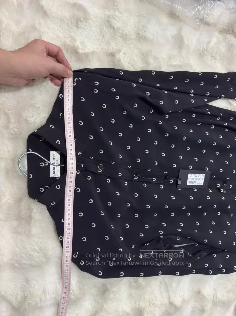 Saint Laurent Paris Saint Laurent Paris Size 37 Horseshoe Silk Shirt i Size US XS / EU 42 / 0 - 7 Thumbnail