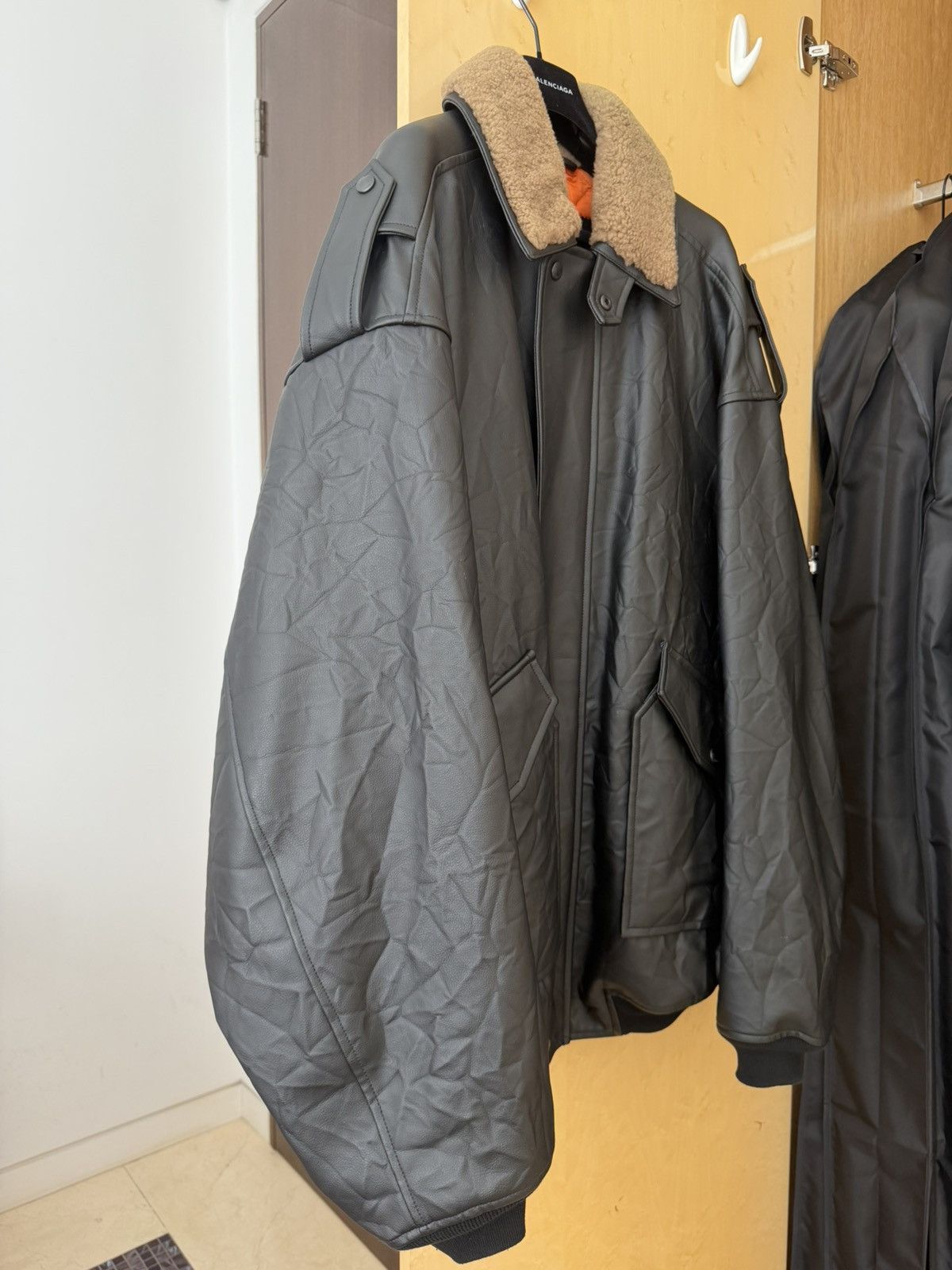 Balenciaga Summer 2022 Cactus Leather Bomber Size US M / EU 48-50 / 2 - 8 Thumbnail