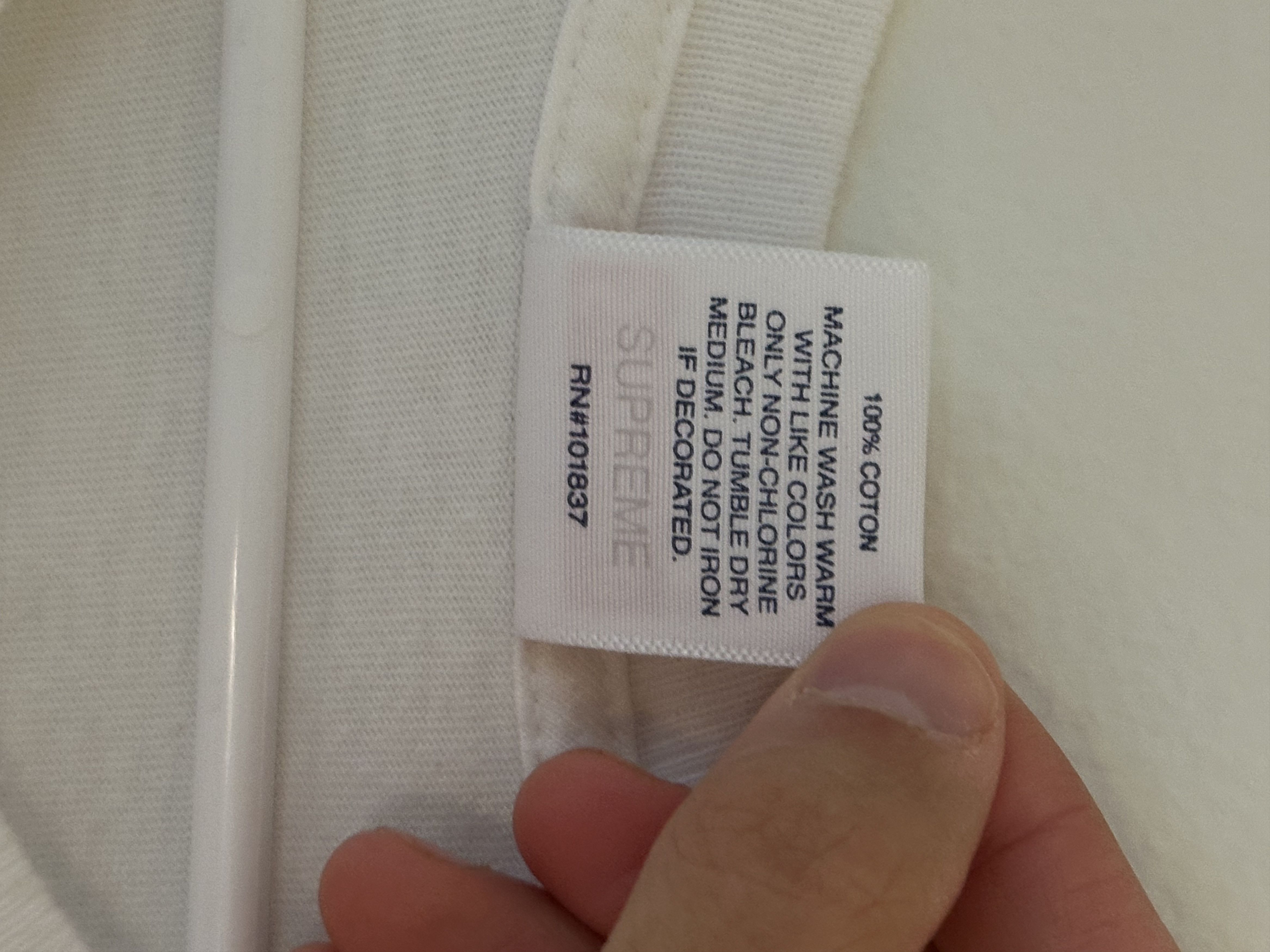 Supreme Supreme Molotov Kid Tee Size US XL / EU 56 / 4 - 5 Thumbnail