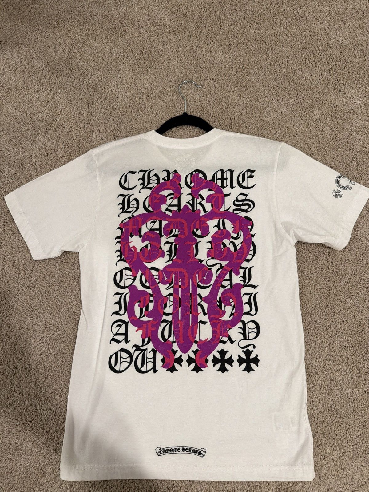 Chrome Hearts Chrome hearts pink dagger T-shirt Size US M / EU 48-50 / 2 - 2 Thumbnail