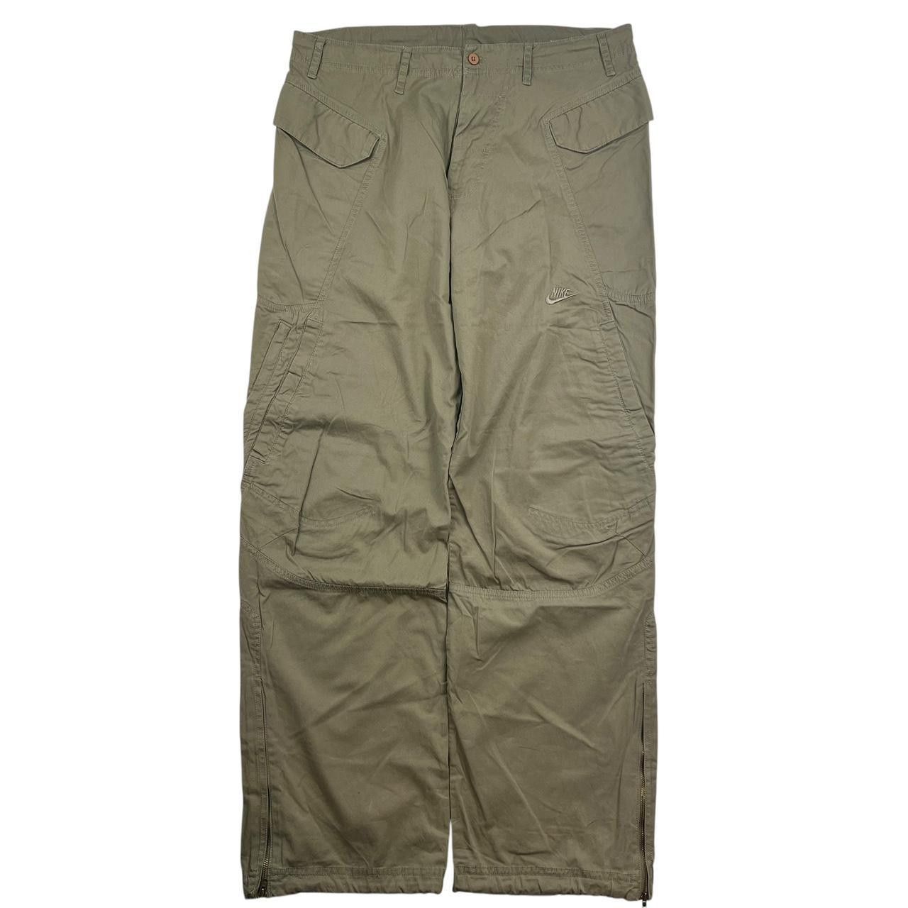 Nike Vintage Nike 2000s Cargo Trousers - Size Medium - Waist: 35” Size US 35 - 1 Thumbnail