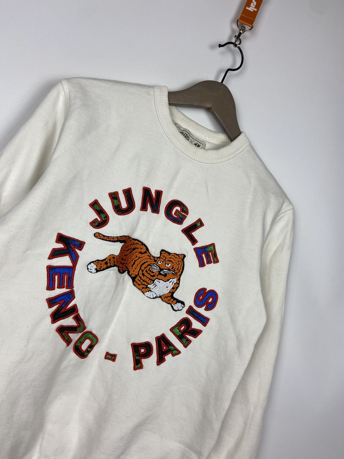 Designer × Kenzo Kenzo x H&M Sweatshirt White Embroidered Cotton Womens Sz XS Size XS / US 0-2 / IT 36-38 - 9 Thumbnail