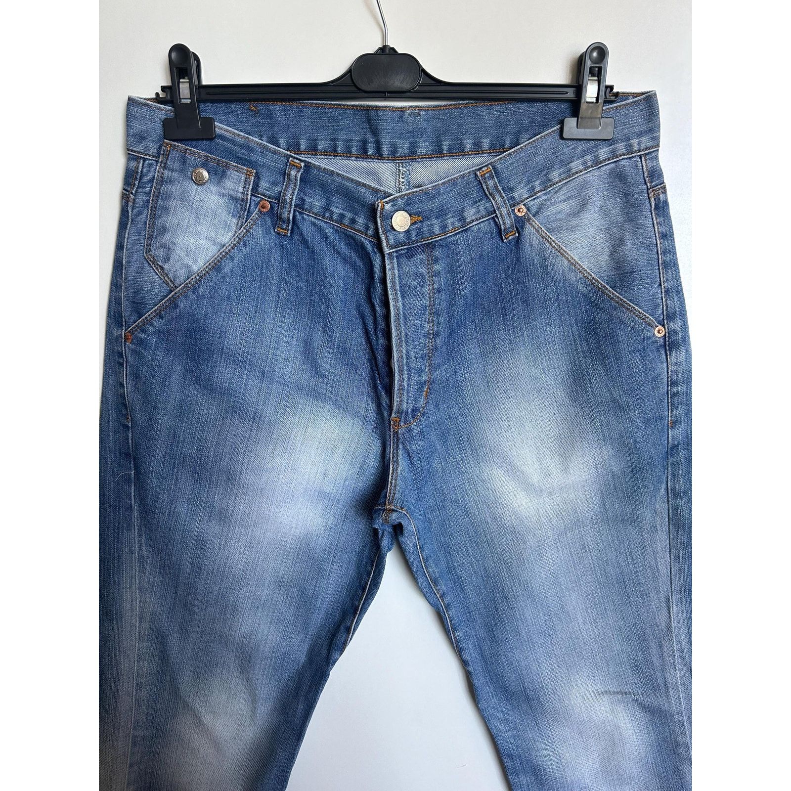 Levi's Vintage Levi's 501 USA Jeans USA Made 98 W33 501-0114 Cut Size US 33 - 6 Thumbnail