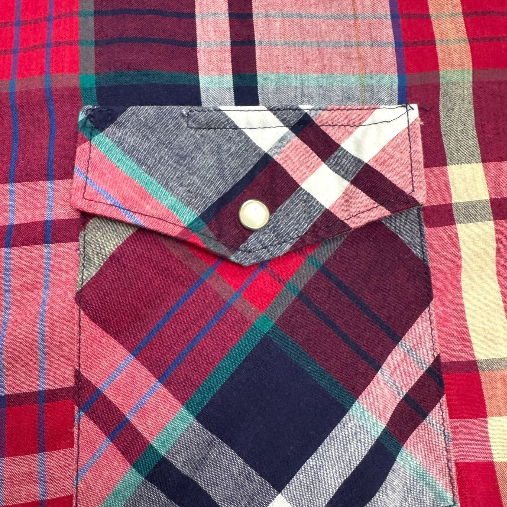 Wrangler Wrangler Shirt Mens 17.5 Tall Button-Up Western Plaid Red Short Sleeve Casual Classic Preppy Colorful 90s? Wait no. Size US XL / EU 56 / 4 - 6 Thumbnail