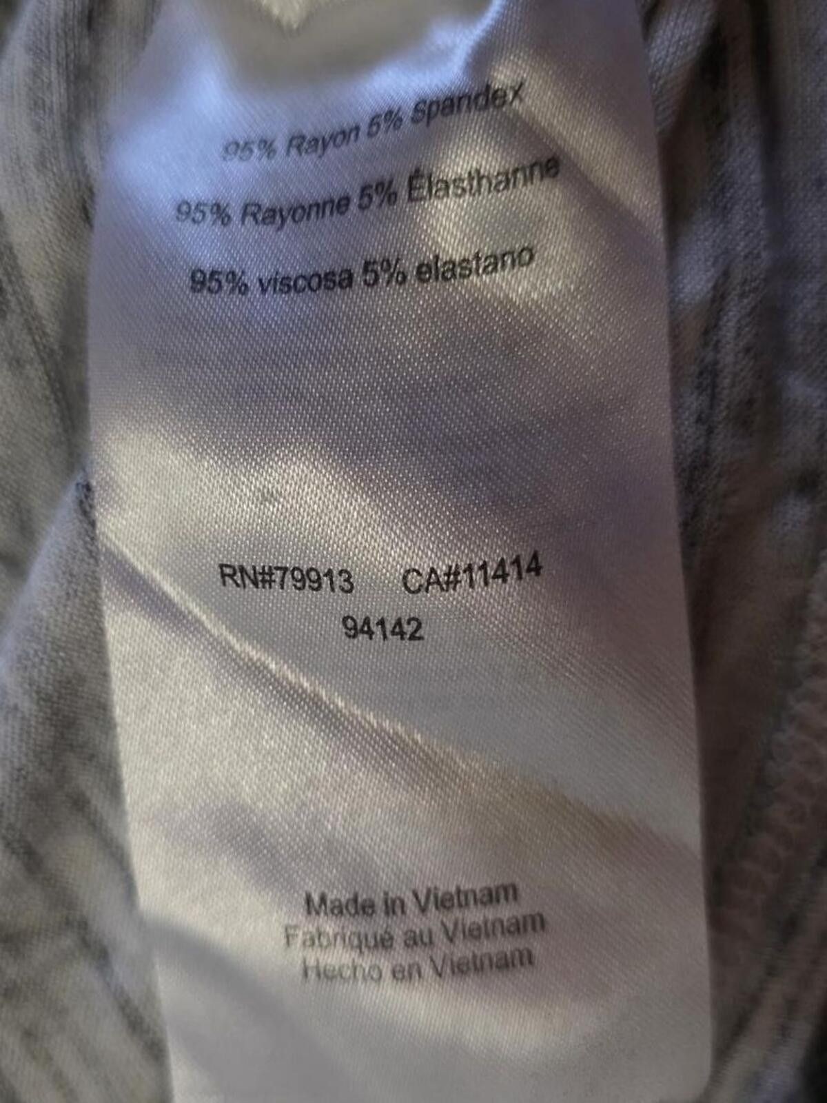 Other 2 Motherhood Maternity Long Sleeve Gray Tops Shirts Sz Small Size S / US 4 / IT 40 - 11 Thumbnail
