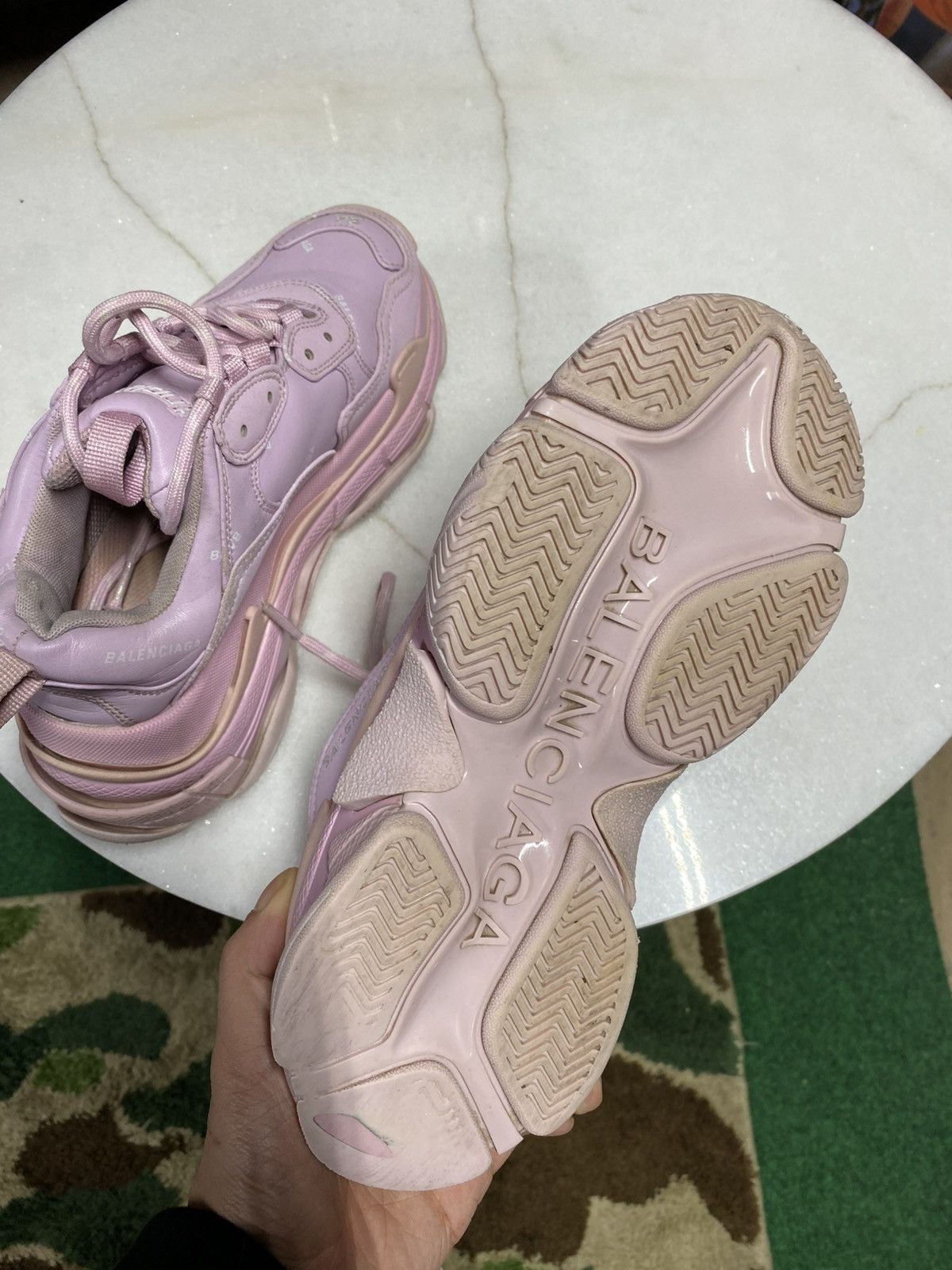 Balenciaga Balenciaga Triple S pink Logo Sneakers Size 6 Size US 6 / IT 36 - 7 Thumbnail