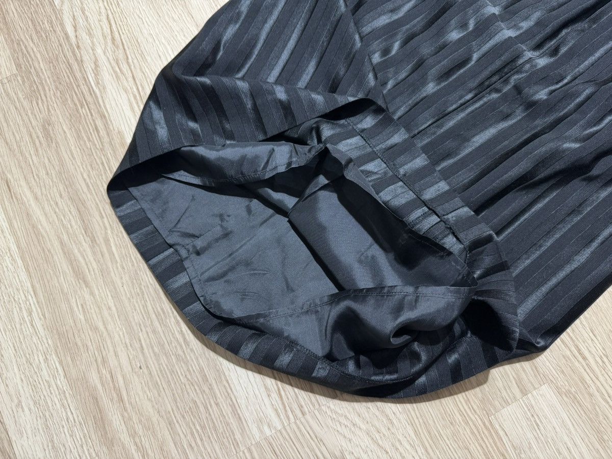 Valentino Valentino Skirt 46/12 Size 32" / US 10 / IT 46 - 8 Thumbnail