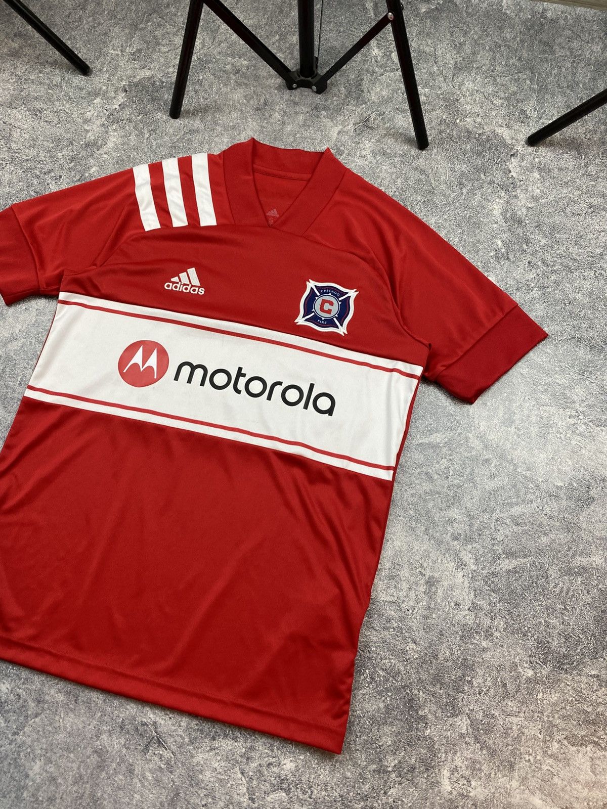 Adidas Adidas Chicago Fire 2019 jersey Size US S / EU 44-46 / 1 - 3 Thumbnail
