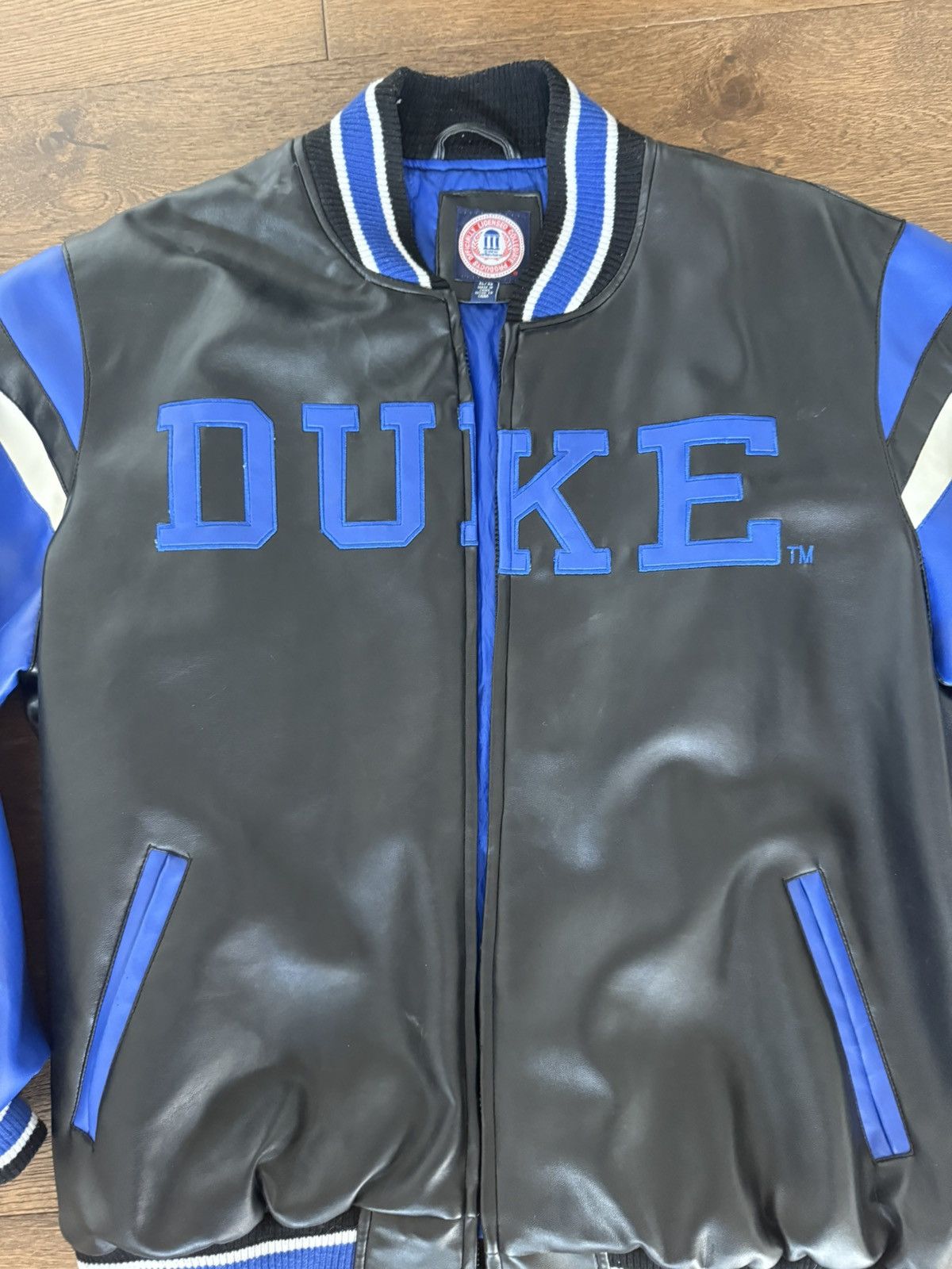 Other Duke Blue Devils Licensed Vintage Leather Jacket Blue/Black Size US XL / EU 56 / 4 - 2 Thumbnail