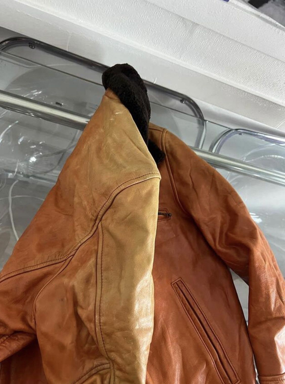 Vintage Vintage Dog fight leather jacket Size US L / EU 52-54 / 3 - 6 Thumbnail