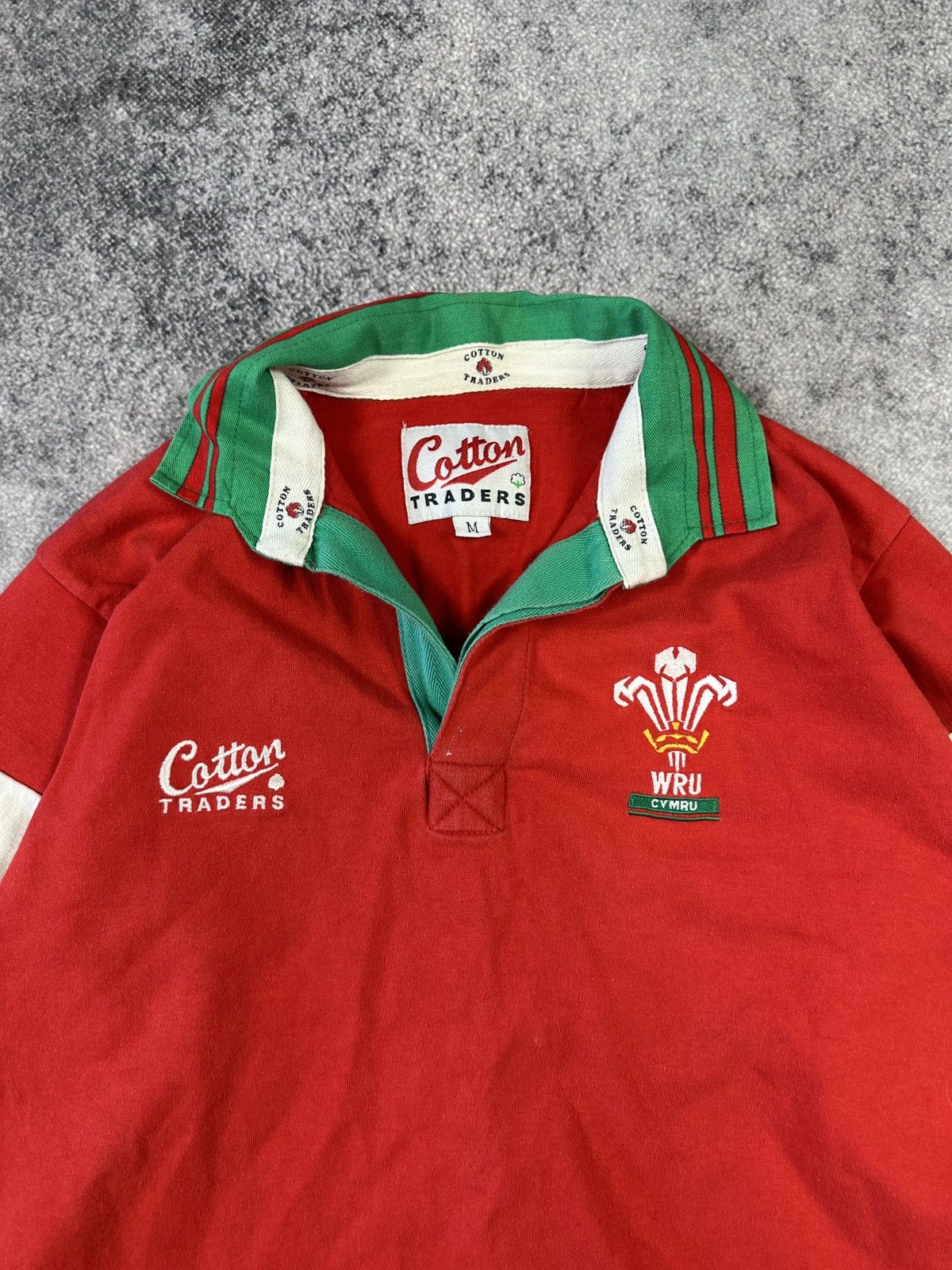 Cotton Traders Vintage Cotton Traders Wales Logo Rugby Jersey Streetwear L Size US M / EU 48-50 / 2 - 2 Thumbnail
