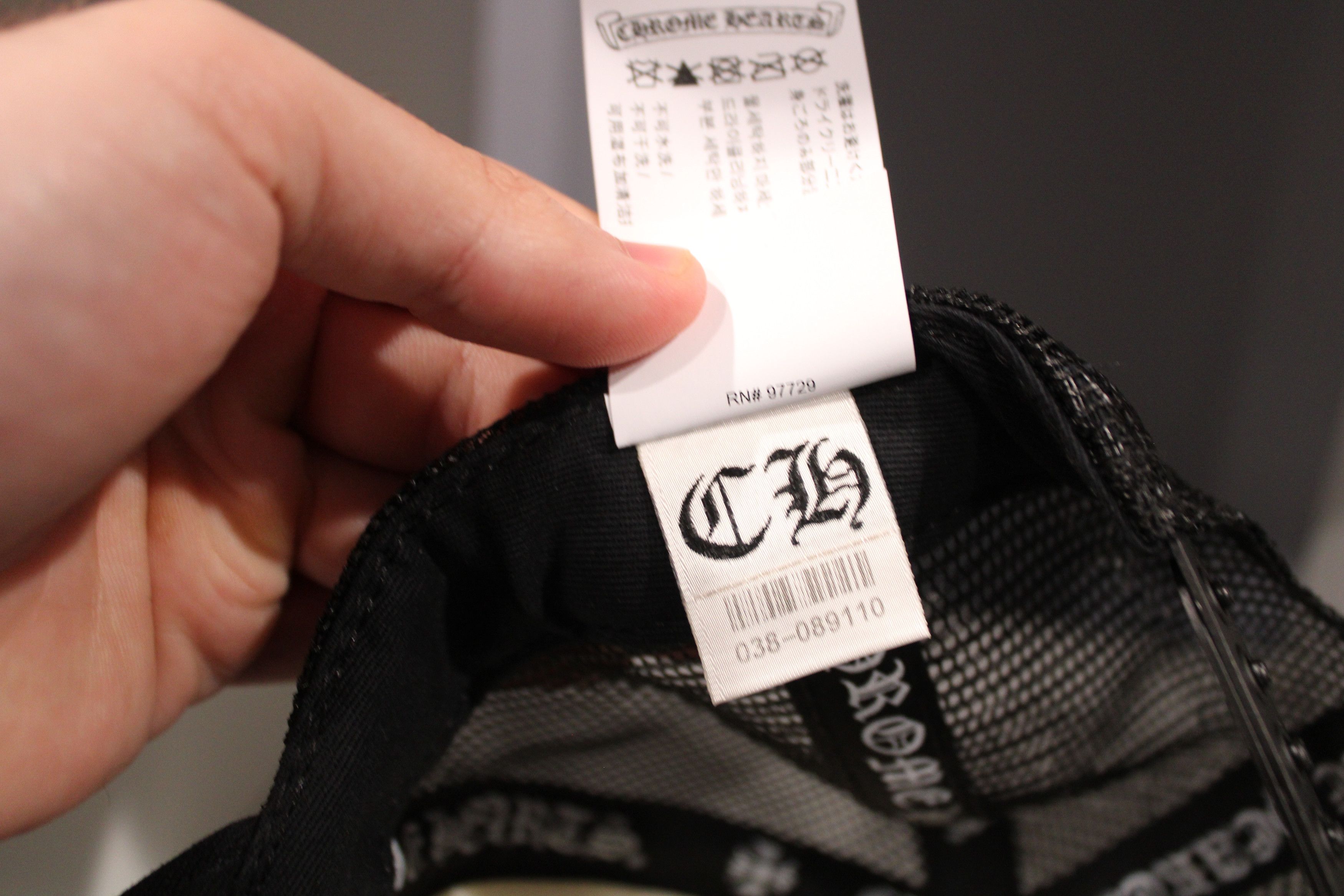 Chrome Hearts chrome hearts white/black fuck trucker hat Size ONE SIZE - 3 Thumbnail